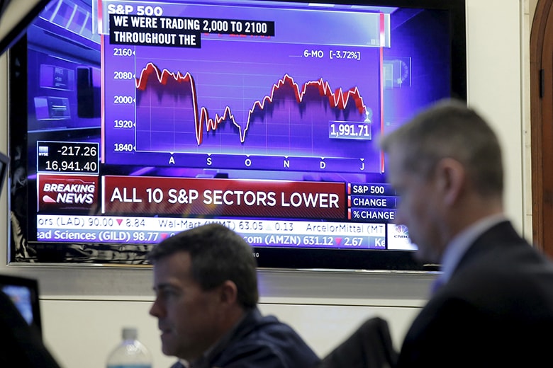 今年は年明けから世界各国の株式市場で値を下げる波乱の幕開けとなった　Brendan McDermit-REUTERS