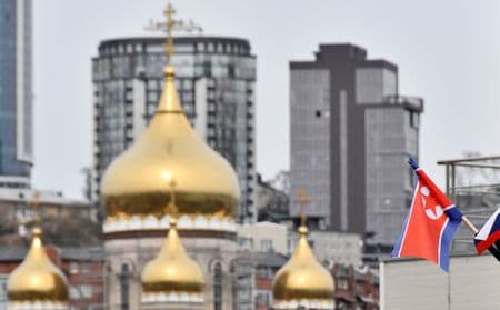 　１０月４日、北朝鮮外務省は、ロシアが宣言したウクライナの一部地域併合を支持すると表明し、米国が「ギャングのような二重基準」を適用して他国の問題に干渉していると非難した。２０１９年４月、ウラジオストクで撮影（２０２２年　ロイター/Yuri Maltsev）