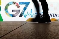 〔GRAPHIC〕Ｇ7が直面する政府債務膨張、利回り上昇で財政と経済成長を圧迫