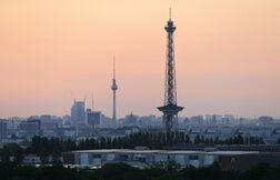 独26年成長率予想、1.3％に上方修正　景気底打ち＝ＩｆＷ