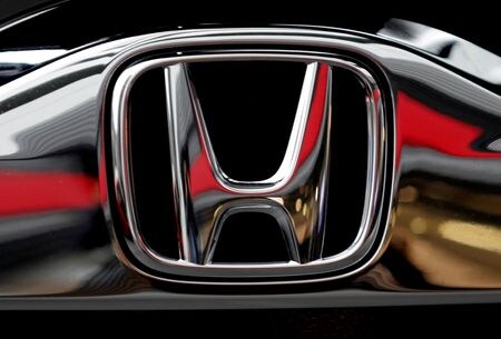 　６月２日　ホンダは２日、主力の軽自動車「Ｎ」シリーズのリコール（回収・無償修理）を国土交通省に届け出た。写真はホンダのロゴで、２０１９年２月に都内で撮影（２０２３年　ロイター／Kim Kyung-hoon）