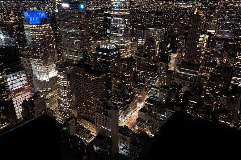 今どうして「不幸指数」が上がるのか？学者も首をひねる　Wirestock Creators/Shutterstock.