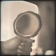 【写真特集】「記憶を持った鏡」に日々を映して