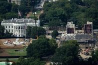 トランプ政権、ホワイトハウス宴会場建設継続求め最高裁に申し立て
