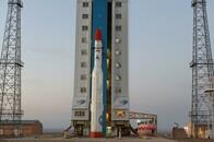 イラン、ロケット搭載した衛星の軌道投入に失敗　米独仏は懸念表明