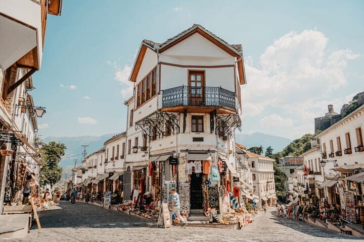 ジロカステル旧市街