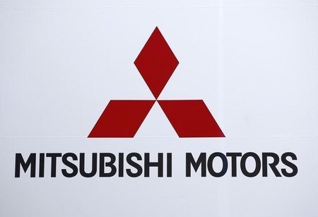 　４月２６日、石井啓一国土交通相は会見で、三菱自動車の燃費試験データ不正問題を受けて、再発防止策を検討するタスクフォース（作業部会）を設置すると発表した。写真は都内で２１日撮影（２０１６年　ロイター／Toru Hanai）