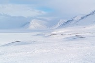 「火星より寒い」？ 氷点下93.2℃の衝撃──世界一寒い場所はここ