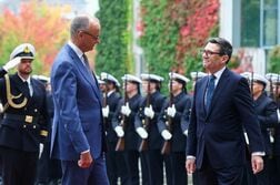 英首相、日英伊の次世代戦闘機開発「独の参加に前向き」
