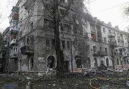 ロシア、ウクライナ各地にミサイル・無人機攻撃　1人死亡、30人超負傷