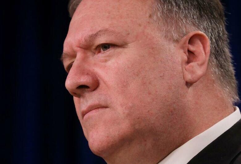 ポンペオ米国務長官は29日、世界中に感染が拡大した新型コロナウイルスの発生源を巡り、中国湖北省武漢市にあるウイルス研究所について、米政府は今もなお懸念を持っていると述べた。7日代表撮影（2020年　ロイター/LEAH MILLIS）