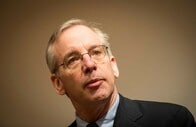 アメリカFRB来月にも利上げか、労働市場引き締まりや賃金増の兆候
