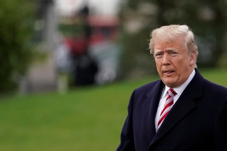 ４月１６日、米政府高官が明らかにしたところによると、トランプ米大統領（写真）はロシアに対する追加制裁を見送ることを決定した。ワシントンで撮影（２０１８年　ロイター/Carlos Barria）