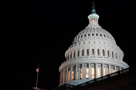 　８月３日、米上院は、フィンランドとスウェーデンのＮＡＴＯ加盟を賛成多数で承認した。写真はワシントンの連邦議会議事堂。１月撮影（２０２２年　ロイター／Elizabeth Frantz）