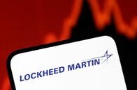 米ロッキード、国防総省にＦ３５を850機供給で合意　通期業績見通し引き上げ
