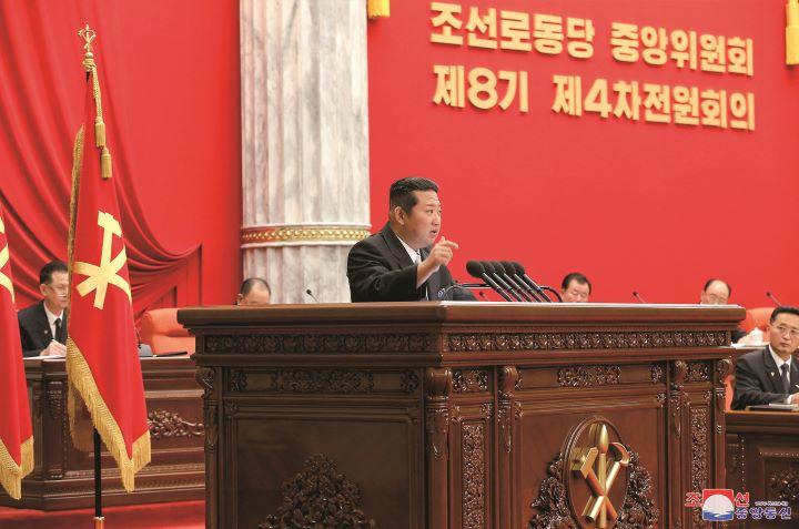 220201P42_KJU_04.jpg