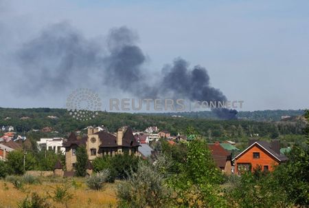 ウクライナ治安当局は１２日、国連と赤十字国際委員会に対し、ロシアがウクライナ人の捕虜を拘留している施設に代表団を派遣するよう求める共同声明を発表した。（２０２２年　ロイター／Alexander Ermochenko）