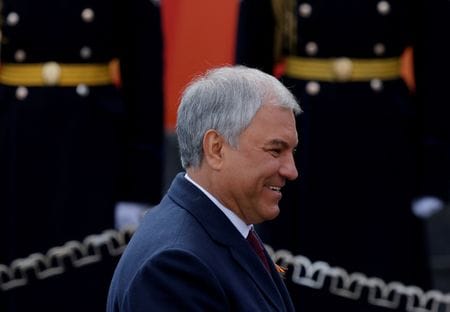 　８月１２日、ロシア下院はウォロジン下院議長（写真）が率いる代表団が１４─１５日に北朝鮮を訪問すると発表した。写真は５月、モスクワで撮影（２０２５年　ロイター/Maxim Shemetov）