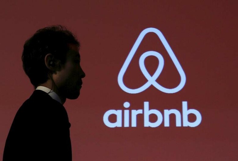 ３月２１日、宿泊予約サイトを運営する「Ａｉｒｂｎｂ（エアビーアンドビー）」は、中国事業を拡大する方針を明らかにした。写真は都内で行われた記者会見場で２０１５年１１月撮影（２０１７年　ロイター／Yuya Shino）