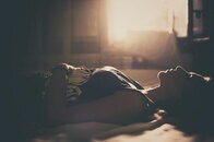 「誰かに認められたい」10代の少女たちの危うい心理