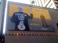 『キャピタリズム〜マネーは踊る〜』はキリスト教徒マイケル・ムーアの資本主義批判