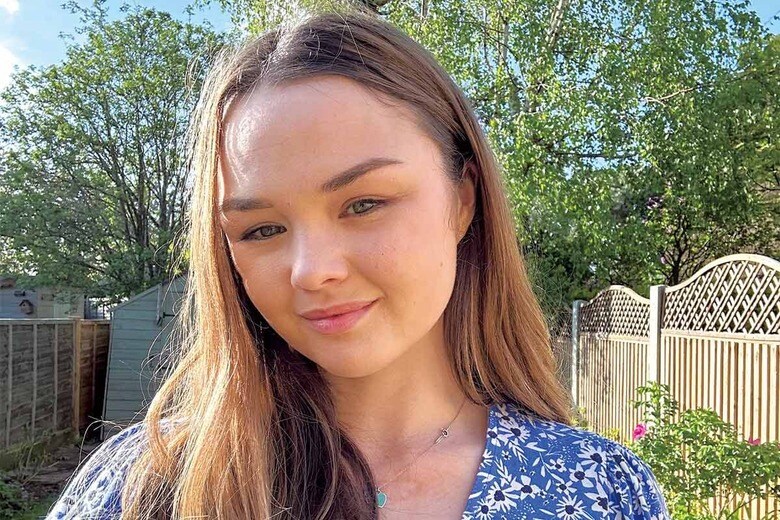 若く健康でも　双子の姉妹との対照実験体験で意識が変わったというキングストン　AIMEE KINGSTON