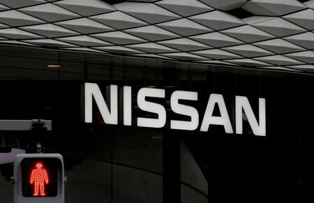 日産自動車が１３日に発表する四半期決算は、販売不振で１０年超ぶりの営業赤字となる可能性がある。事情に詳しい複数の関係筋が明らかにした。写真は２０１９年２月、東京で撮影（２０２０年　ロイター/Kim Kyung-hoon）