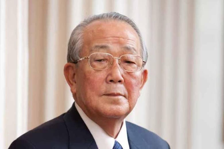 Science History Institute <a href=\"https://commons.wikimedia.org/wiki/File:Kazuo_Inamori_2011_Heritage_Day_HD2011-71.JPG#/media/ファイル:Kazuo_Inamori_2011_Heritage_Day_HD2011-71.JPG\" target=\"_blank\">[CC BY-SA 3.0]</a>