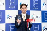 曲者ぞろいの論客を見事にさばく「アベプラの猛獣使い」、議論を成功に導く極意とは