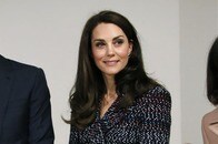 【写真】「これでもまだ足りない？」...キャサリン妃の「フレンチファッション」一挙公開