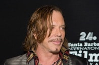 【写真】【動画】「華やかさが消え去った...」元セックスシンボル俳優の「変わり果てた姿」にネット衝撃