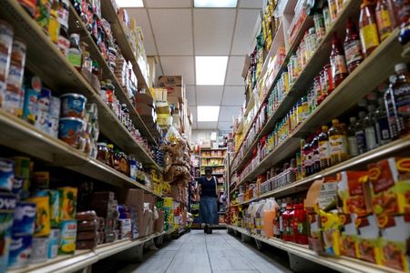 米労働省が１４日発表した８月の卸売物価指数（ＰＰＩ、最終需要向け財・サービス）は前月比で０．７％上昇した。ワシントンで２０２２年８月撮影（２０２３年　ロイター/Sarah Silbiger/File Photo）