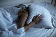 悪夢が「細胞を老化」させる可能性...週1回以上で「早死リスク」にも？【最新研究】