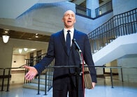 トランプ「禁断の暴露」でFBIと本格バトルへ