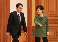 慰安婦問題、歴史的合意を待ち受ける課題