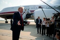 トランプ氏、米とイランの関係「非常に良好」　協議も順調と主張