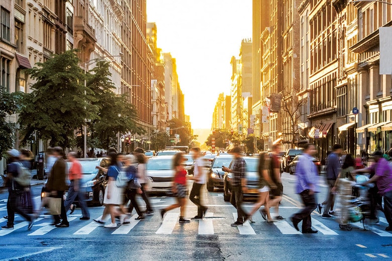 ニューヨークなどでは、歩行者が80年当時より速く移動している　RYAN DEBERARDINIS/SHUTTERSTOCK