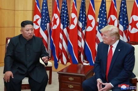 　１２月９日、北朝鮮の金英哲朝鮮労働党副委員長は、トランプ米大統領が「不適切で危険な」発言を続ければ、金正恩朝鮮労働党委員長は同大統領に対する評価を変える可能性があると述べた。写真は６月３０日、板門店で撮影（２０１９年　ロイター/KCNA）