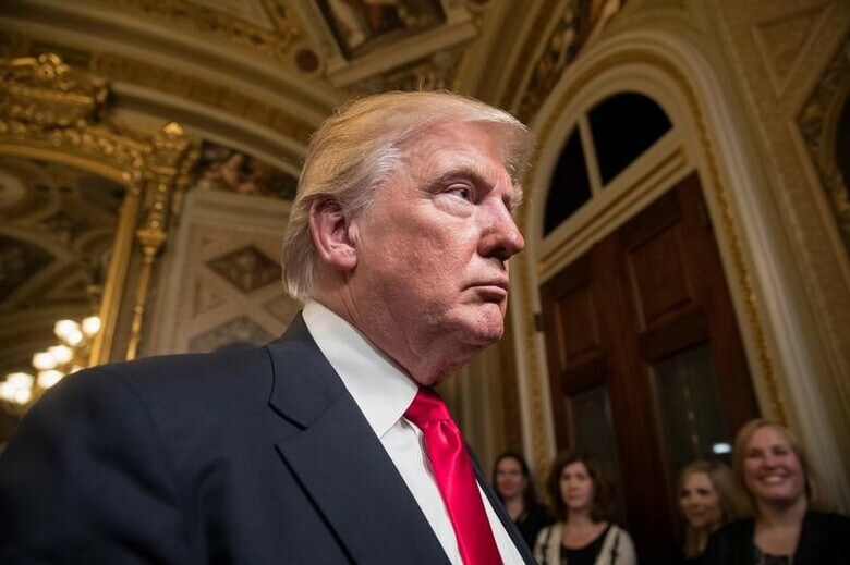１月２０日、トランプ氏が第４５代米大統領に就任した。写真はトランプ新大統領。ワシントンで代表撮影（２０１７年　ロイター）