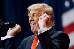 トランプ氏、共和地盤で経済政策アピール　対イラン「終わるまで話さない」