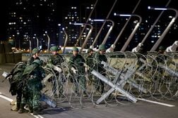 台湾軍、要衝の橋封鎖を訓練　台北攻略ルート想定