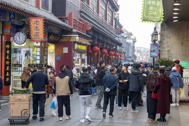 Tang Yan Song-shutterstock-