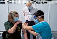 イギリスがEUよりも速くワクチン接種を進めているのはブレグジットのおかげ