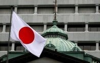 日銀、国債保有が史上初400兆円突破   3年半で3倍に