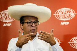 ペルー大統領選候補サンチェス氏に金融犯罪容疑、決選投票控え