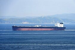 ナフサ危機で日本が選ぶ禁断の道