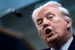 トランプ氏「イラン停戦で敵対行為終了」、戦争権限法60日期限適用外と主張