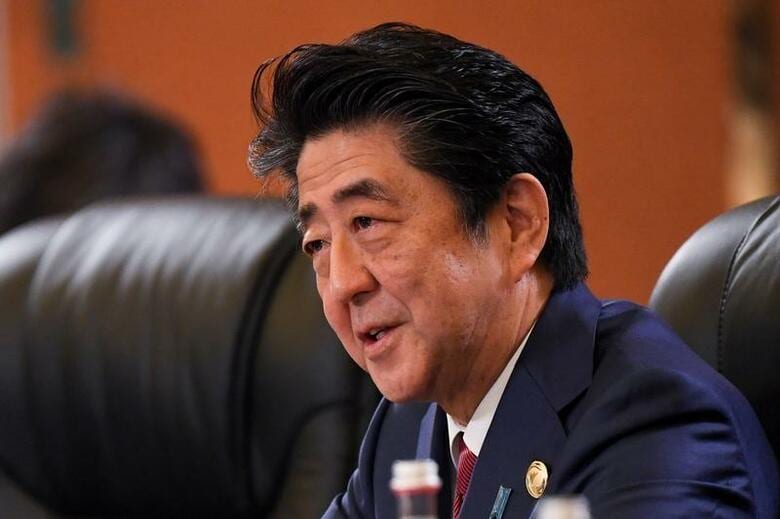 第201回国会（通常国会）が20日召集され、安倍晋三首相は同日午後、衆院で施政方針演説を行い、憲法改正に改めて意欲を示すとともに、全世代型社会保障改革に関して先送りをしない決意を表明した。昨年12月撮影。代表撮影（2020年　ロイター）