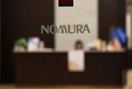 　４月８日　米投資会社アルケゴス・キャピタル・マネジメントとの取引で巨額損失が生じる見込みとなった野村ホールディングス（ＨＤ）が、リスク管理体制などの実態把握を進めるため、特別調査チームを立ち上げたことが８日、分かった。４月８日、東京で撮影（２０２１年　ロイター/Toru Hanai）