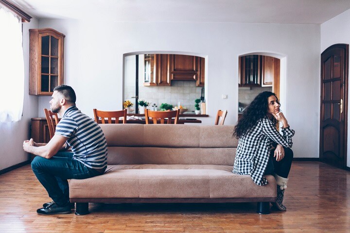 仲良くすることによる利点を結婚生活が長くなると忘れがち？　Vladimir Vladimirov-iStock